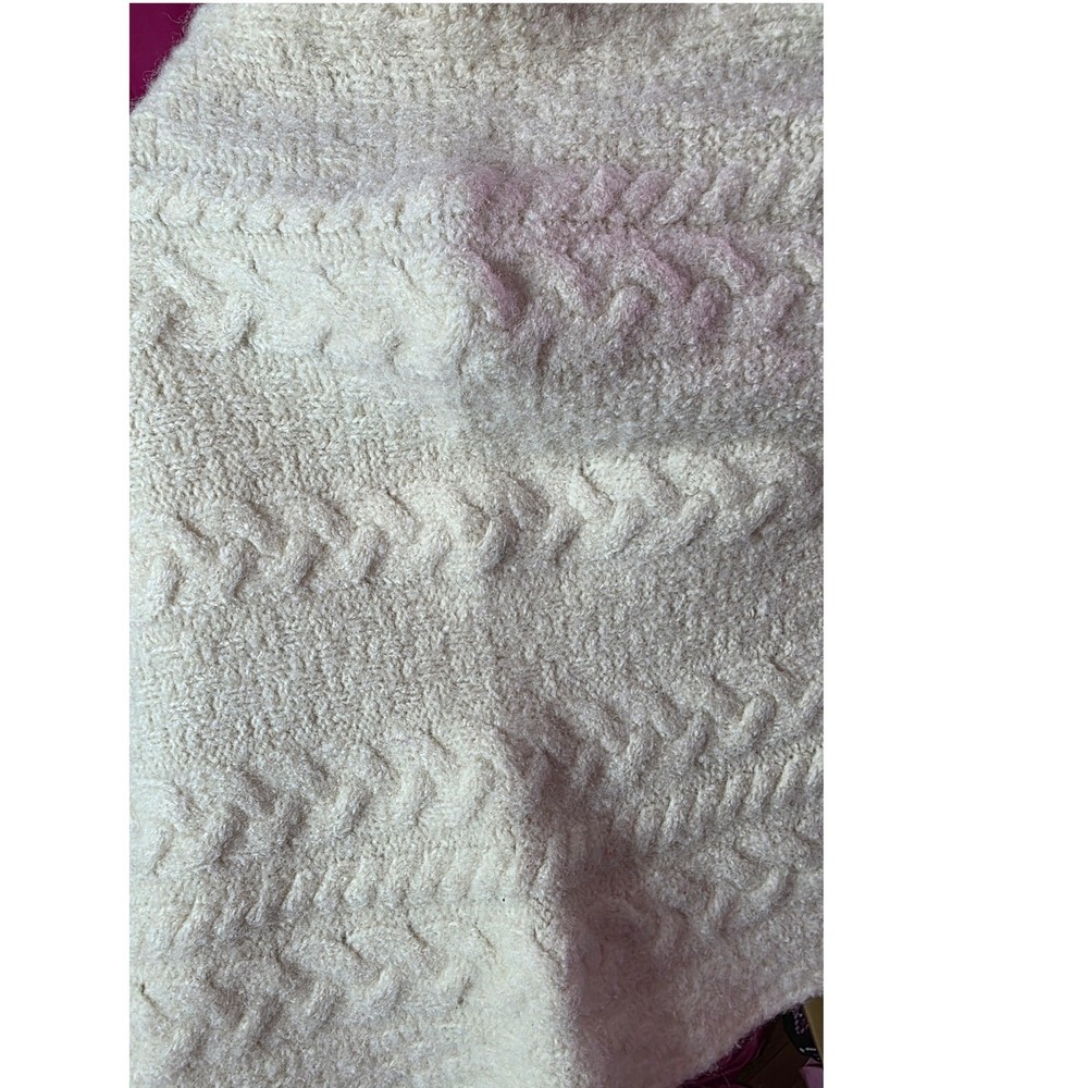 Aran Sweater Market Irish Merino Wool Poncho Cape Cream Cable Knit OS - Picture 4 of 8